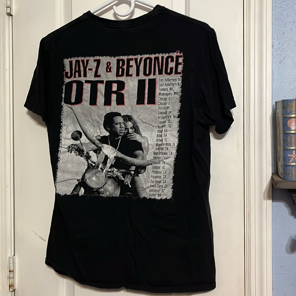 Delta Soft Jay Z and Beyoncé black concert t-shirt. Gently worn - Picture 3 of 5